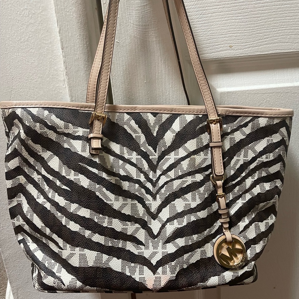 Michael Kors Zebra Stripe Tote - Black and Cream - Picture 3 of 9